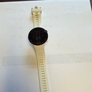 Garmin Cream Smartwatch